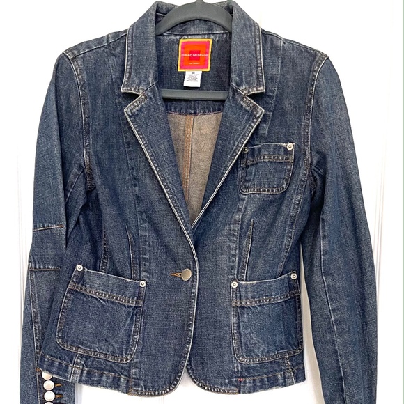 Issac Mizrahi Jackets & Blazers - Jean fitted jacket by Isaac Mizrahi